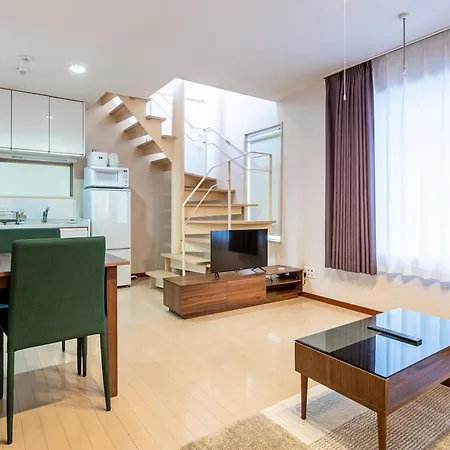 Granado Roppongi Apartment Tokyo Exterior photo
